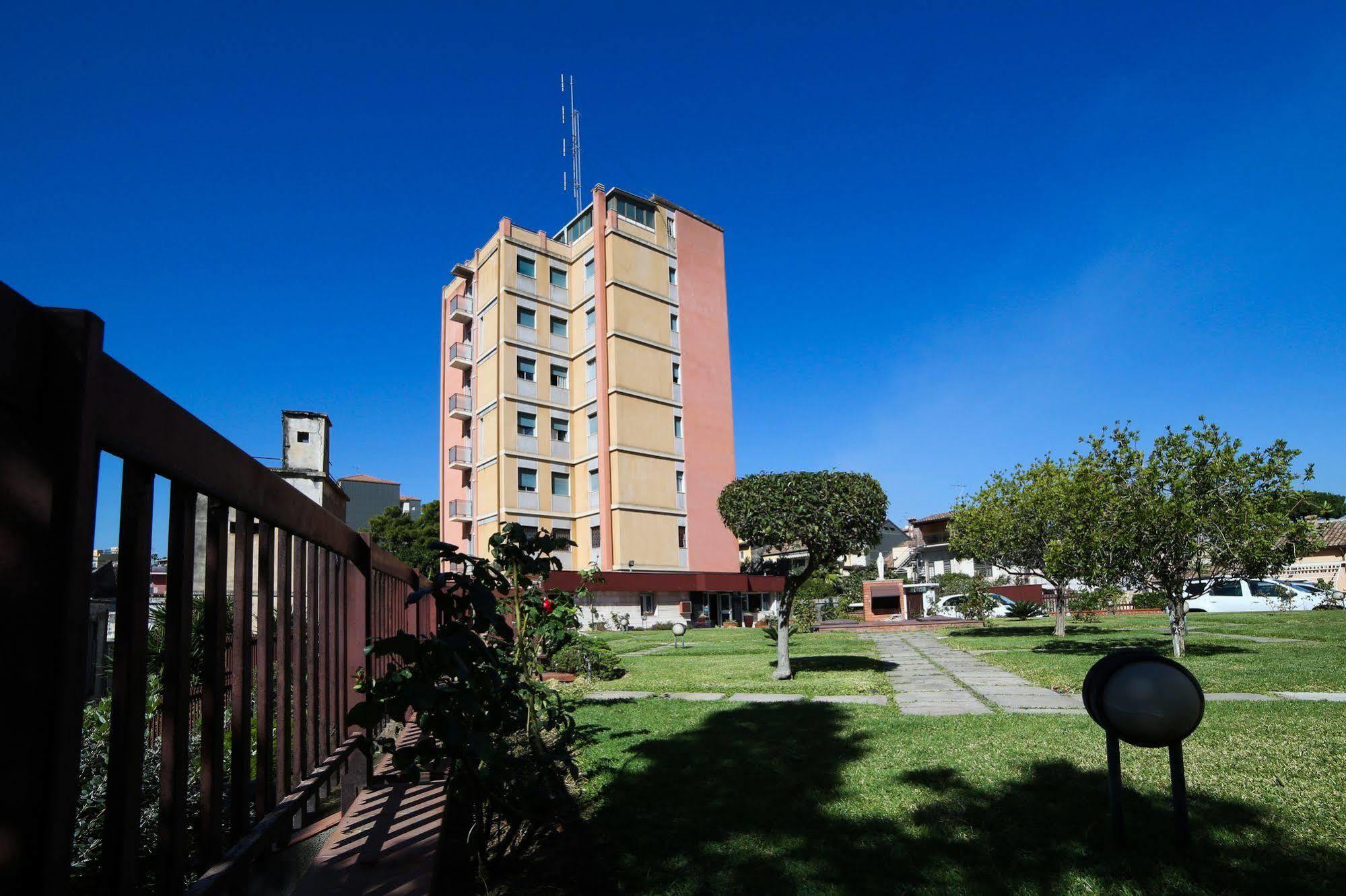 Hotel Villa Mater Катанія Екстер'єр фото